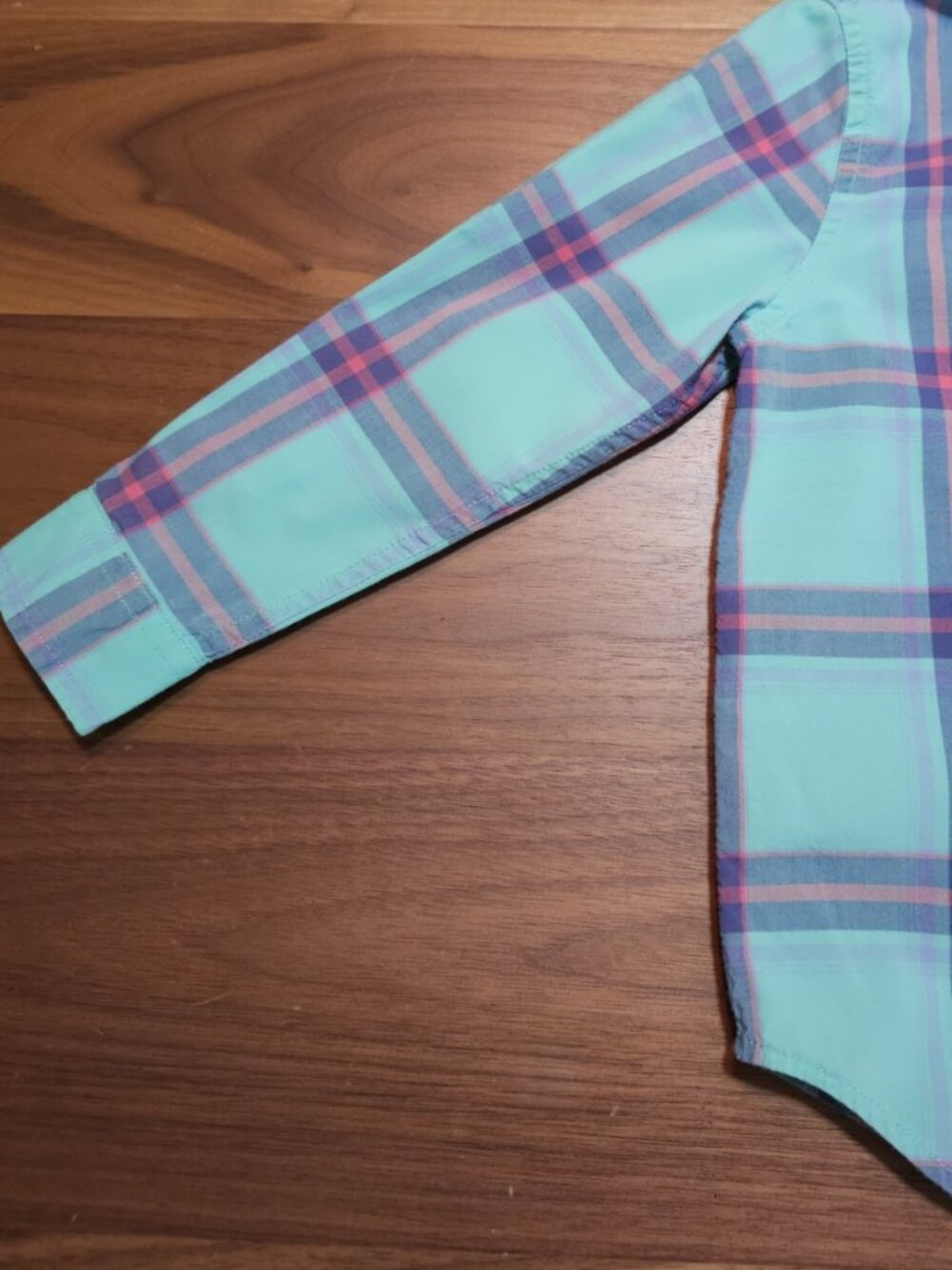 Vineyard Vines Boys 2T Whale Shirt Plaid Button Down Mint - Picture 8 of 9